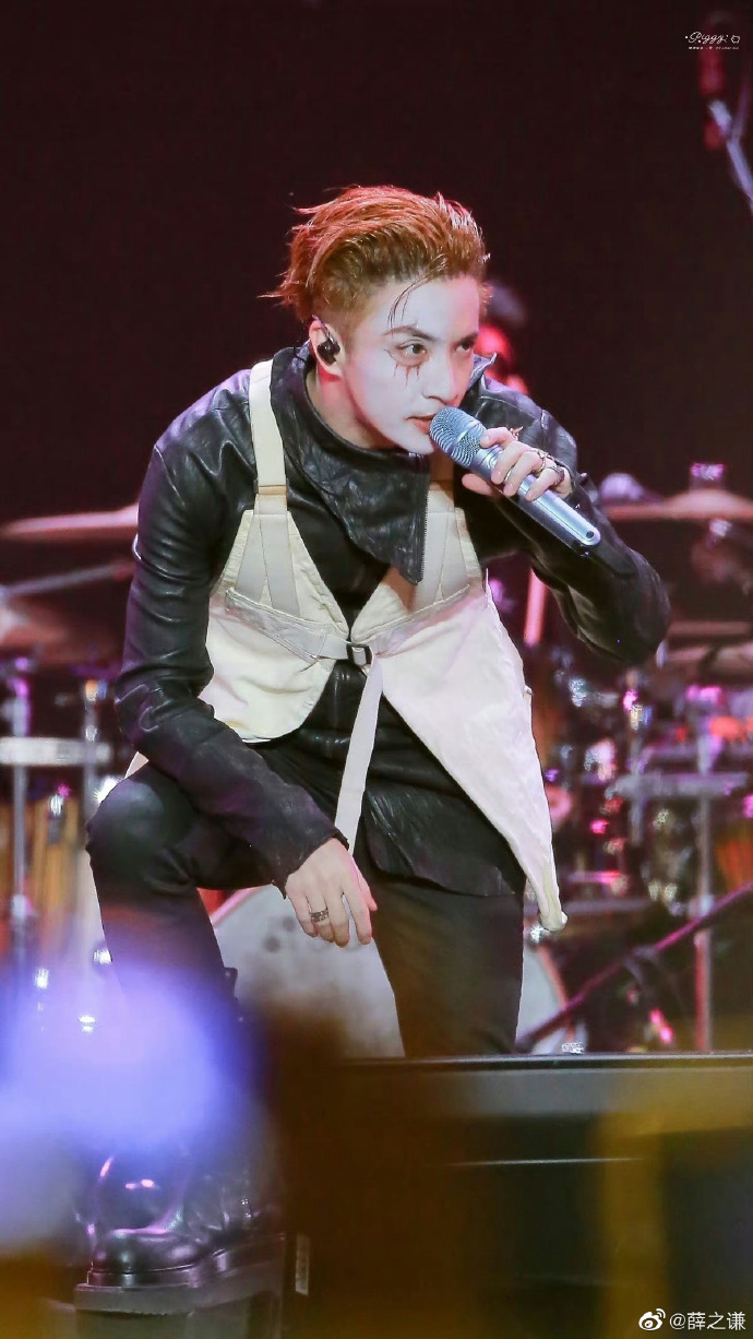 常州太湖湾音乐节收工～ 晚安啦大家   我要赶路咯 ​​​