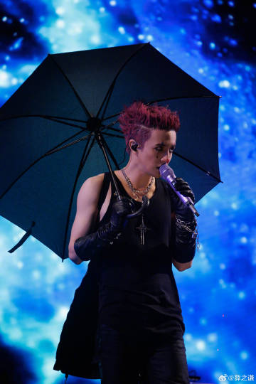 呼和浩特～好久不见 传说中的生态恼包音乐节 哈哈哈 辛苦大家啦 安全回家哦 ​​​